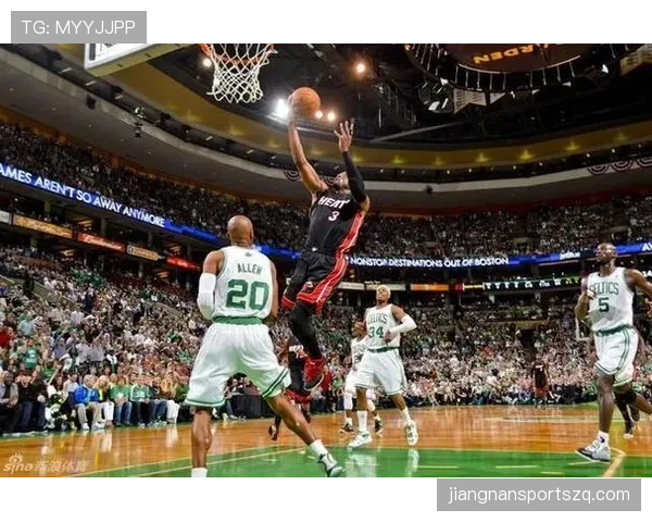 加内特投篮选择转变拉开内线空间助球队提升整体进攻效率