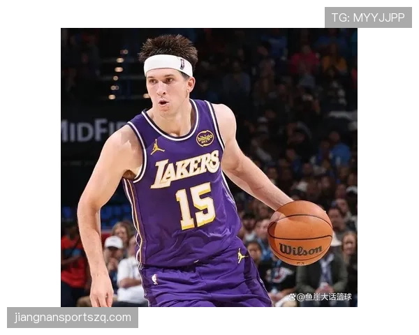 奥斯汀·里夫斯无球跑位提升掩护效果，关键时刻得分效率明显拉开差距